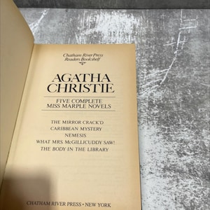 five complete miss marple novels book, by agatha christie, 1984 Hardcover RARE-R71-B8-C_176