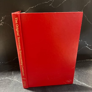 the original tennessee homecoming cookbook book, by daisy king, 1985 Hardcover RARE-R69-B8-H_148