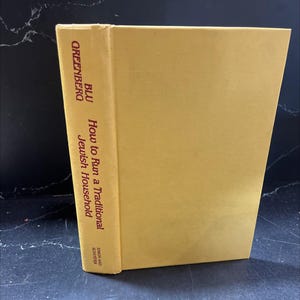 how to run a traditional jewish household book, by blu greenberg, 1983 Hardcover RARE-R69-B7-C_39