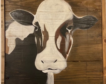 Houten Koe Teken, ongeveer 14 "x 15" Rustieke houten koe schilderij, boerderij stijl teken.  Handgeschilderd koeienbord op houten palletplanken.