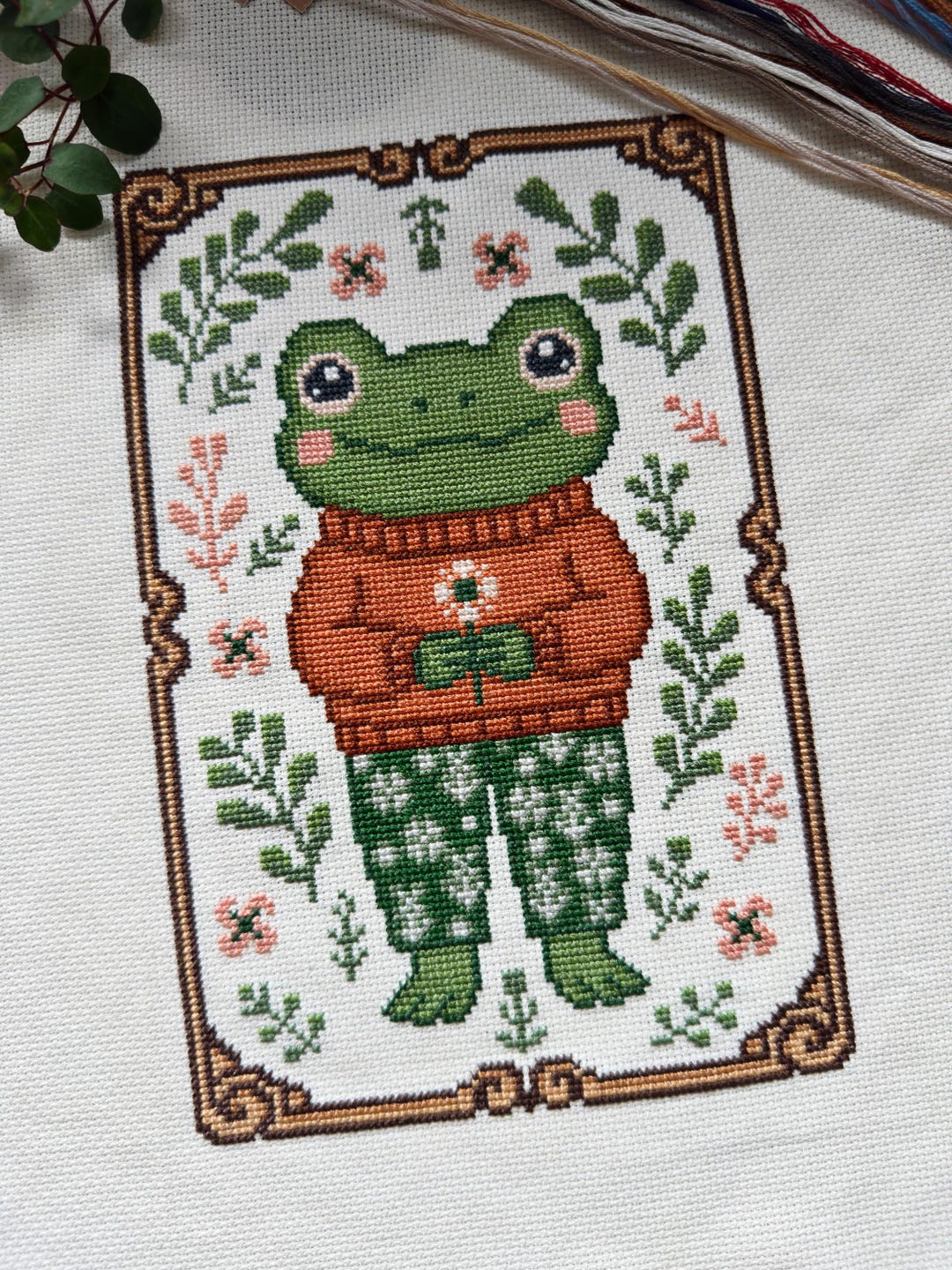 Cross stitch pattern: Little frog pattern PDF, Fall plant design, beginner printable chart, Modern craft, Needlepoint pattern, Easy DIY