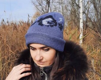 Purple Merino Knit Beanie: Embroidered Rose Slouch Hat