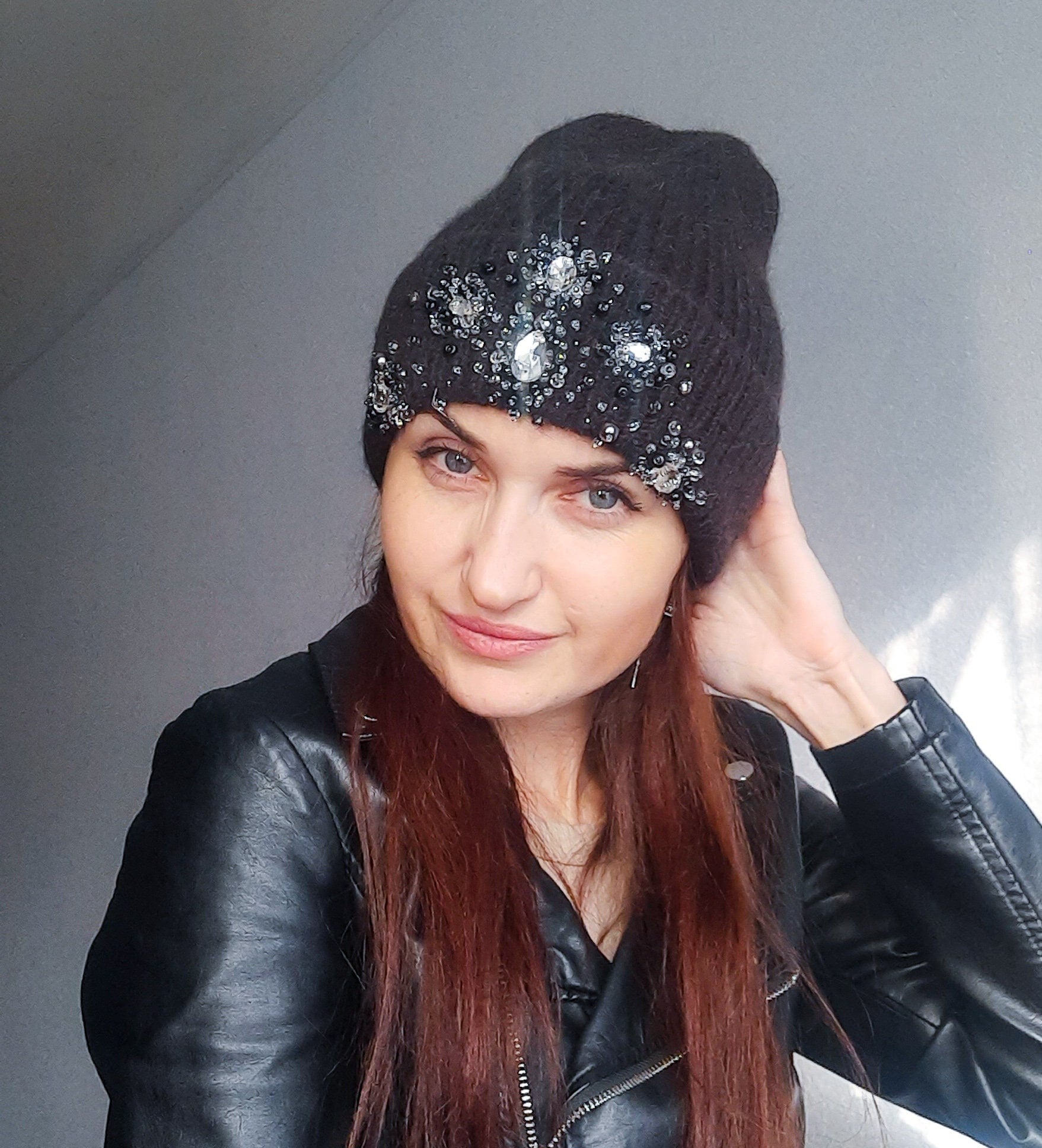 NWT Furlux C2391 Black Crystal Star Angora Nylon Knit Beanie Ski Hat Hand-Knit Black Ski Goggle Hat for Kids: The Perfect Gift  main image 4