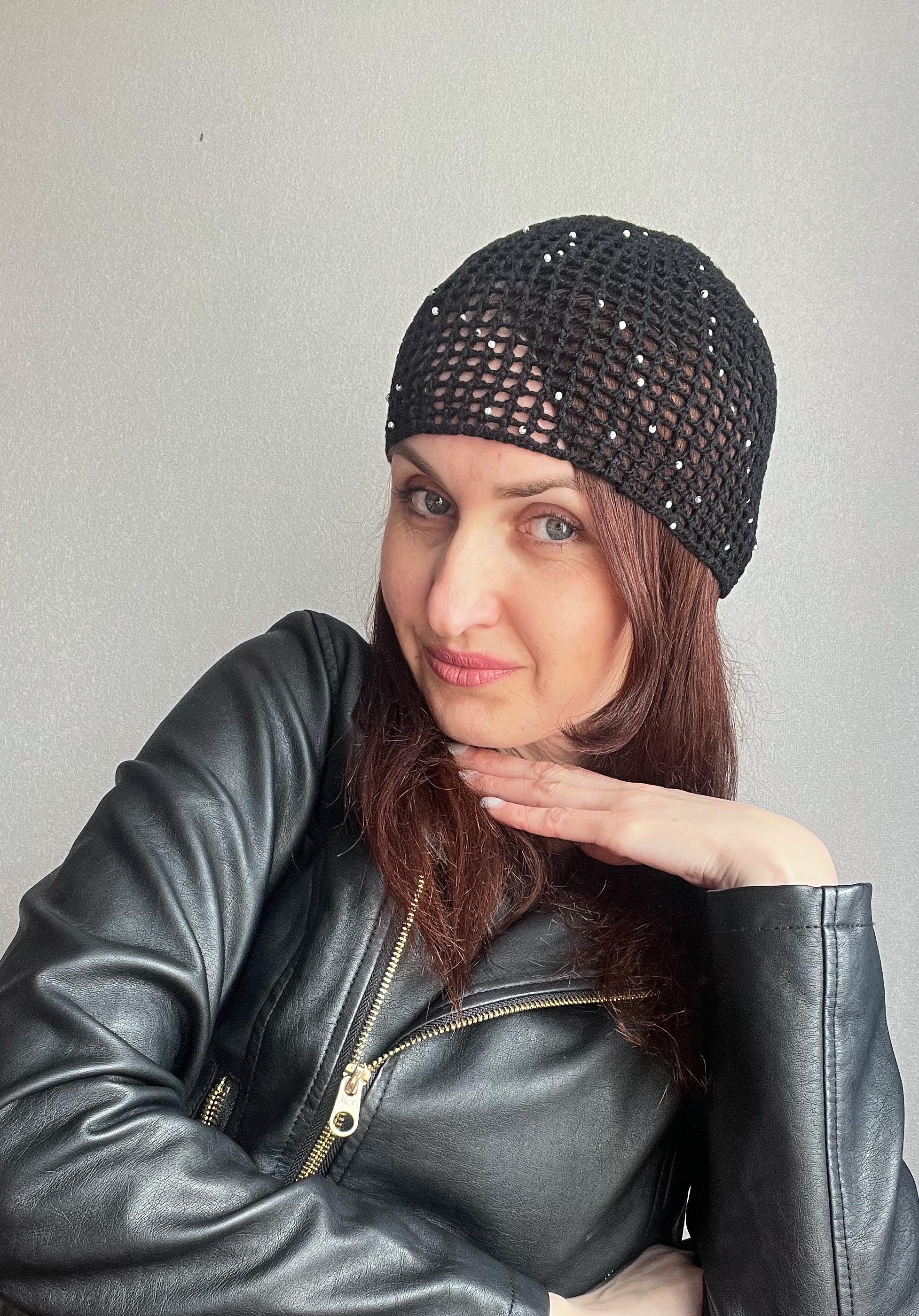 帽子 PERVERZE Crochet Knit Hat / Black PERVERZE Crochet Knit Hat / Black