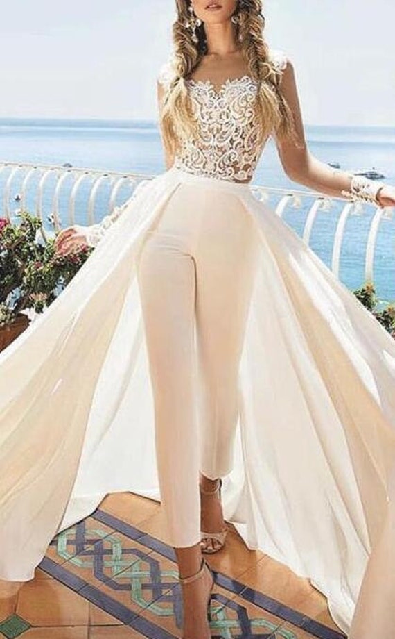 Women Wedding Jumpsuit Bride/ Detachable Cape/ Tulle Train/ - Etsy UK