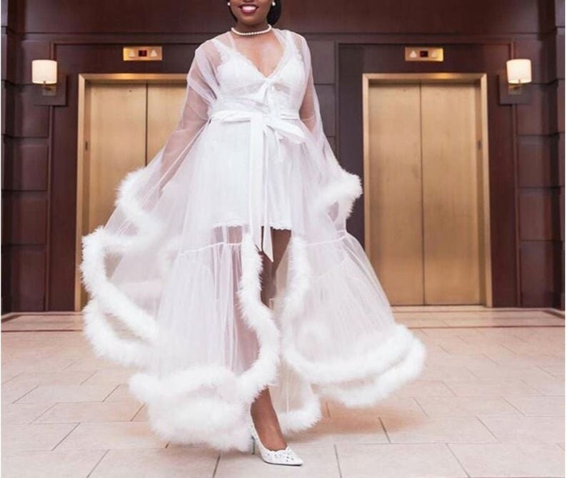 Bridal robe feathers/ Wedding robes for bride/ Fur trimmed | Etsy