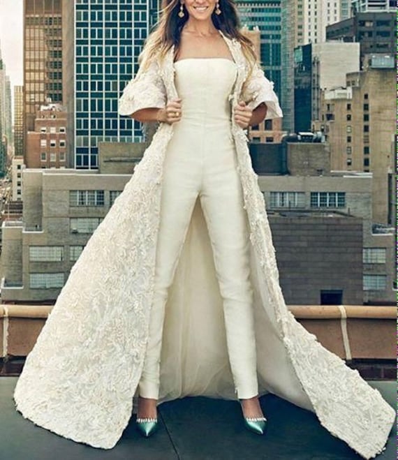 secy wedding dress