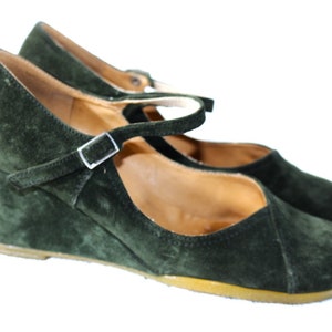 Jaren '70 suède wedges EU/DE maat. 37 37,5 hippie sandalen donkergroene riemschoenen 7 cm boho echte vintage afbeelding 10