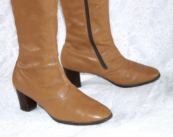 Hippie leather boots 70s EU/DE size. 41.5 42 narrow shaft boho heel boots true vintage