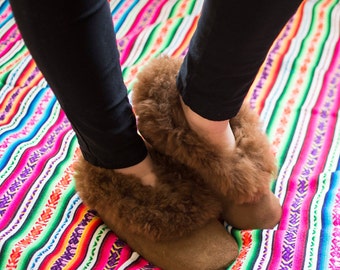 FREE SHIPPING! USA Canada Europe Best Alpaca Slippers Unisex, Alpaca fur slippers, peruvian slippers, alpaca slippers, peru slippers