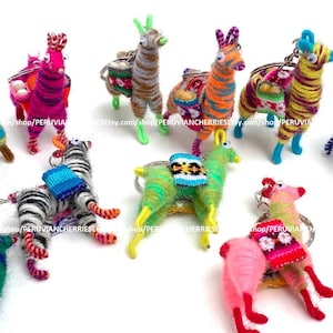 EXPRESS SHIPPING!  105 Llama Key chains, llama purse charm, Llama key chain, Llama Alpaca Keychain