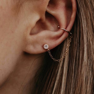 Diamond Stud Chain Ear Cuff, Minimalist Gold Chain CZ Earrings, CZ Stud with Chain to Cuff, Dainty Chain Ear Cuff Gift for Friend, Everyday