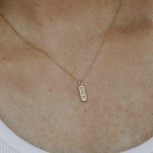 Collar de joder, collar de joder, collar colgante de oro, joyería de palabra maldita, collar delicado, collares de dijes, collar de dedo medio regalo