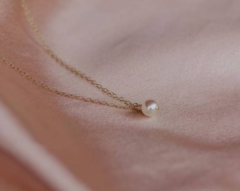 Perlenkette, Perlenanhänger, Brautjungfer Perlenketten-Geschenk, Gold gefüllte zierliche Perlenkette, weiße Perlen-Brautkette, Hochzeit