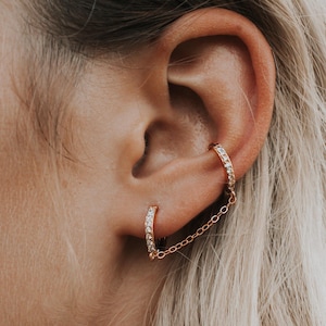 Double Piercing Huggie Hoops, Gold Chain Hoop Earrings, Sparkly CZ Double Hoops, Double Chain Huggie, Gold Diamond Hoops, Connecting Huggies