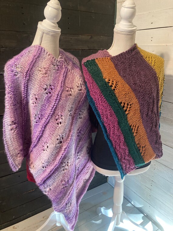Handmade poncho, warm poncho for women, hand knit poncho sweater, unique gift teen, winter/fall travel poncho wrap, pink ribbed knit poncho