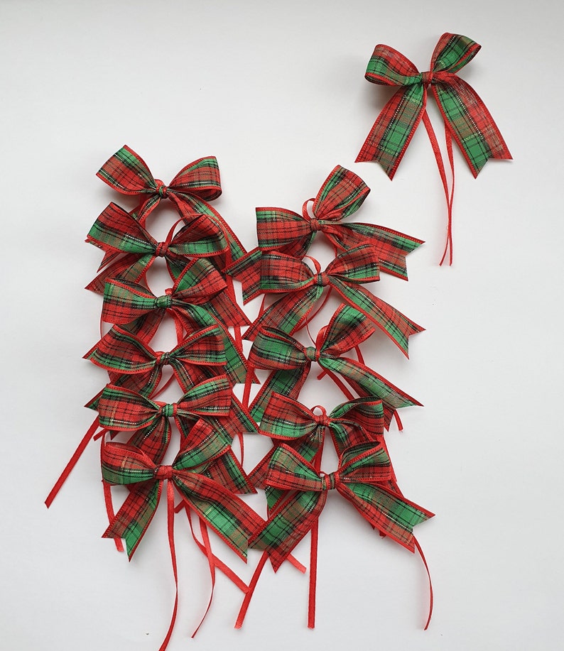 Plaid Christmas Tree Bows Set 12 Bows Christmas Plaid Decor Etsy