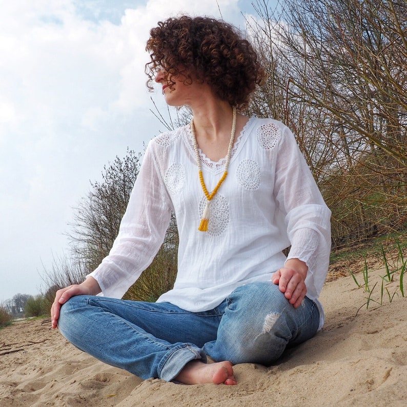 Neem wood Mala necklace \u201eDhoop\u201c half dipped, 108 beads from India, Ayurveda Mala