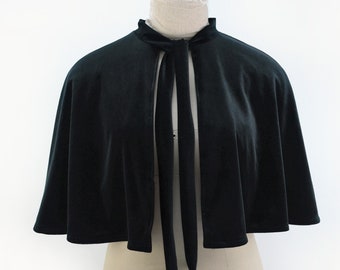 Black Velvet Capelet with Tartan Lining Short Cape