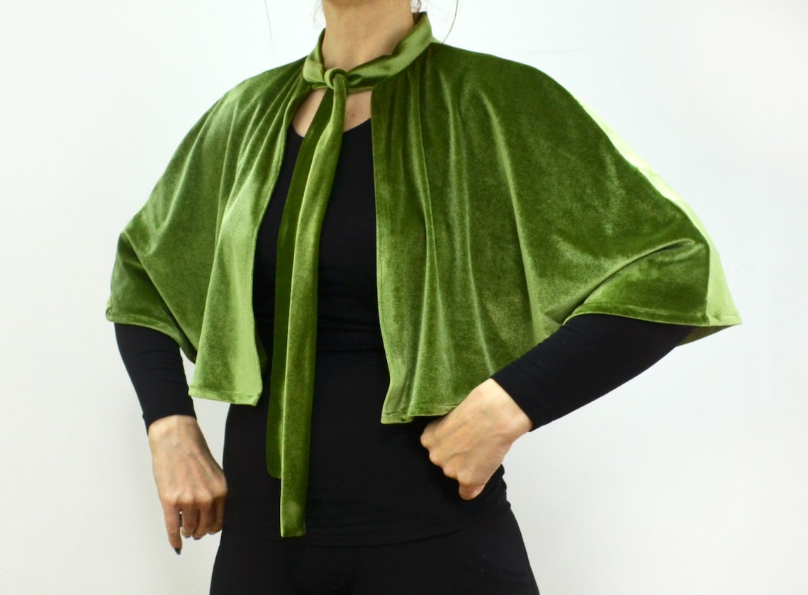 The Wafir Grey Botanica Printed Velvet Cape for Women