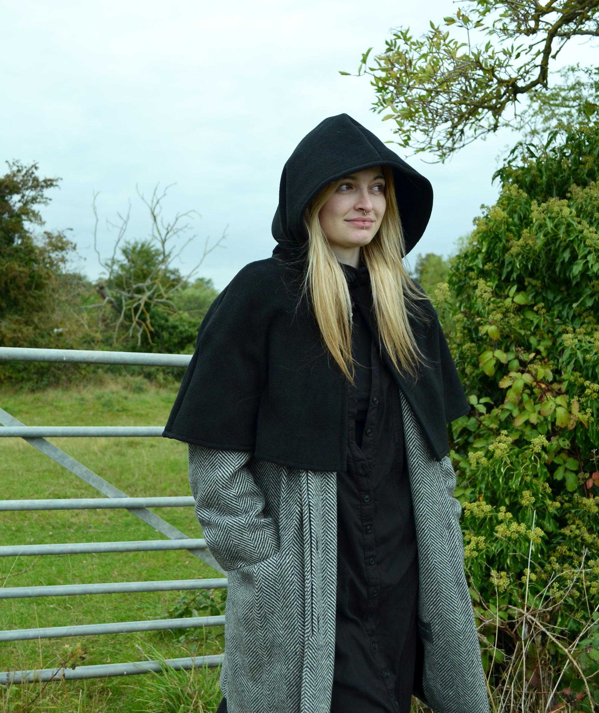 Black Fleece Cape With Hood. Short Cloak Over Coat - Etsy Canada