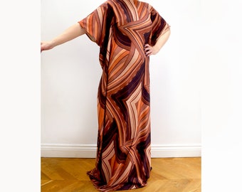 Kaftan Maxi Dress in a Retro Brown and Orange Pattern