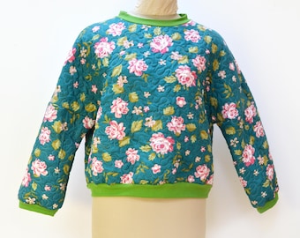 Blauwgroen gewatteerde bloementrui gemaakt van geüpcycled sprei | Blauwe trui met bloemenprint