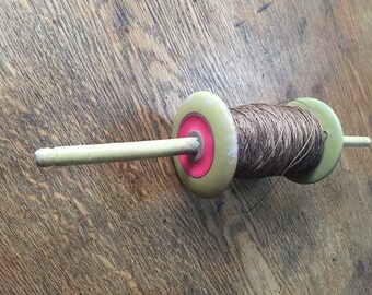Vintage Shabby Primitive Painted Wood Kite Winder String Winder