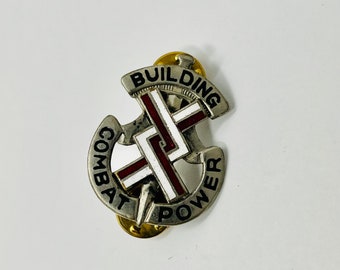 Vintage US Army Corps of Engineers Unit crest 20th Engineer Brigade insignia  Building Combat Power worn by officer during Viet Nam war