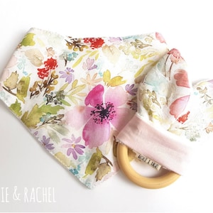 baby Bib , Dribble Bib, Bandana Bib ,Wooden Toy , Baby Shower Gift Set ,Baby Present , Watercolor, Floral, Baby Gift Set