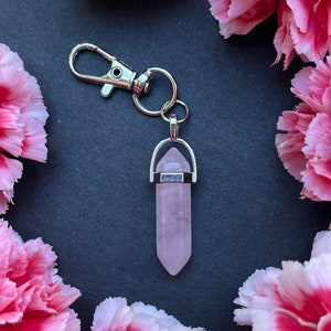 Rosa Rosenquarz Schlüsselanhänger • Silber Kristall Schlüsselanhänger • Kristall Geldbörse • Kristall Schlüsselanhänger • Gepäck Anhänger • Haustier Kragen Anhänger • Schlüsselanhänger