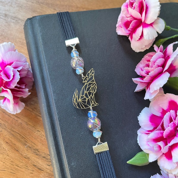 Howling Wolf Bookmark • Iridescent  Acrylic Bead Wolf Book Thong • Silver Wolf Bookmark • Aesthetic Bookmark • Wolf Gift • Animal Bookmark