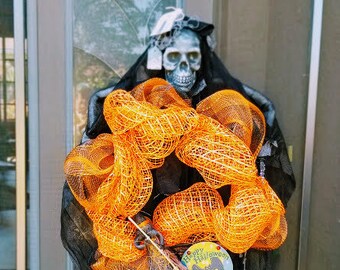 Skeleton Halloween Wreath