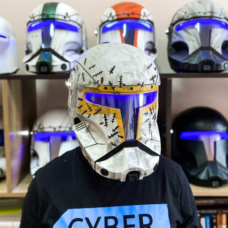 captain gregor helmet