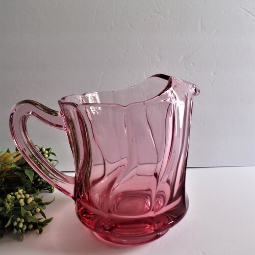 HTF Vintage Fostoria Glass Pink Jamestown 42 oz Ice Lip shops Pitcher MCM