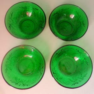 4  Vintage Forest Green Anchor Hocking Sandwich Fruit/Dessert Bowls