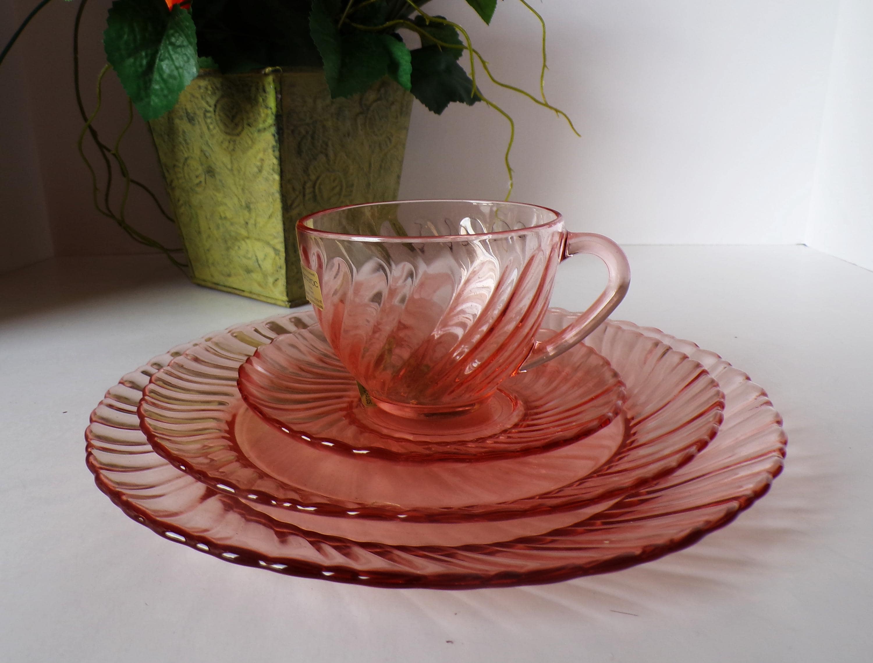Lot De 3 Bols à Salade Vintage Arcoroc – Couleur Rosaline, Verre