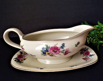 Antique Hertel Jacob Bavaria Gravy Boat with Attached Underplate