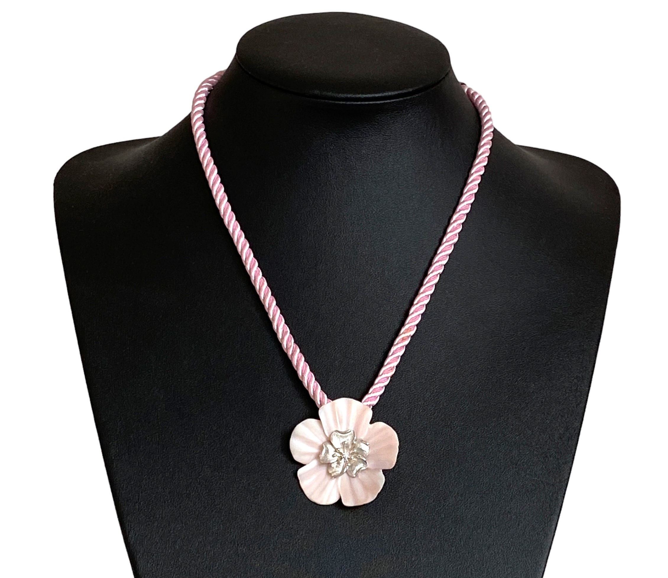 BEAUTIFUL LOLA ROSE necklace. Gold tone and dark blue sandstone £9.99 -  PicClick UK
