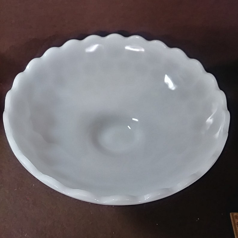 Vintage Westmoreland milk glass pedestal bowl Honeycomb pattern