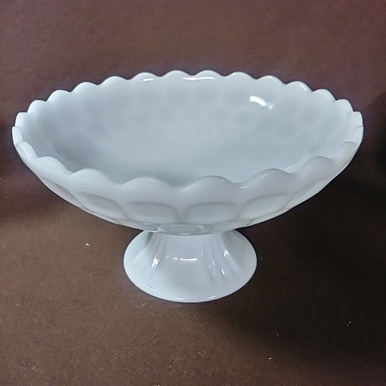 Vintage Westmoreland milk glass pedestal bowl Honeycomb pattern