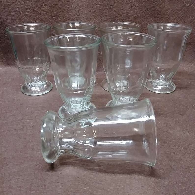 Vintage jelly juice glasses. Set of 8. 4 ounce size Etsy