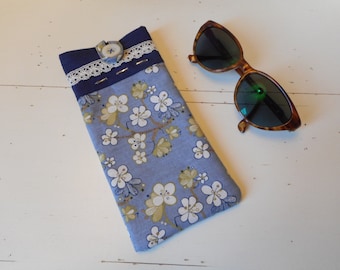 Etui à lunettes en tissu bleu à fleurs ou pochette à lunettes en tissu bleu fait main