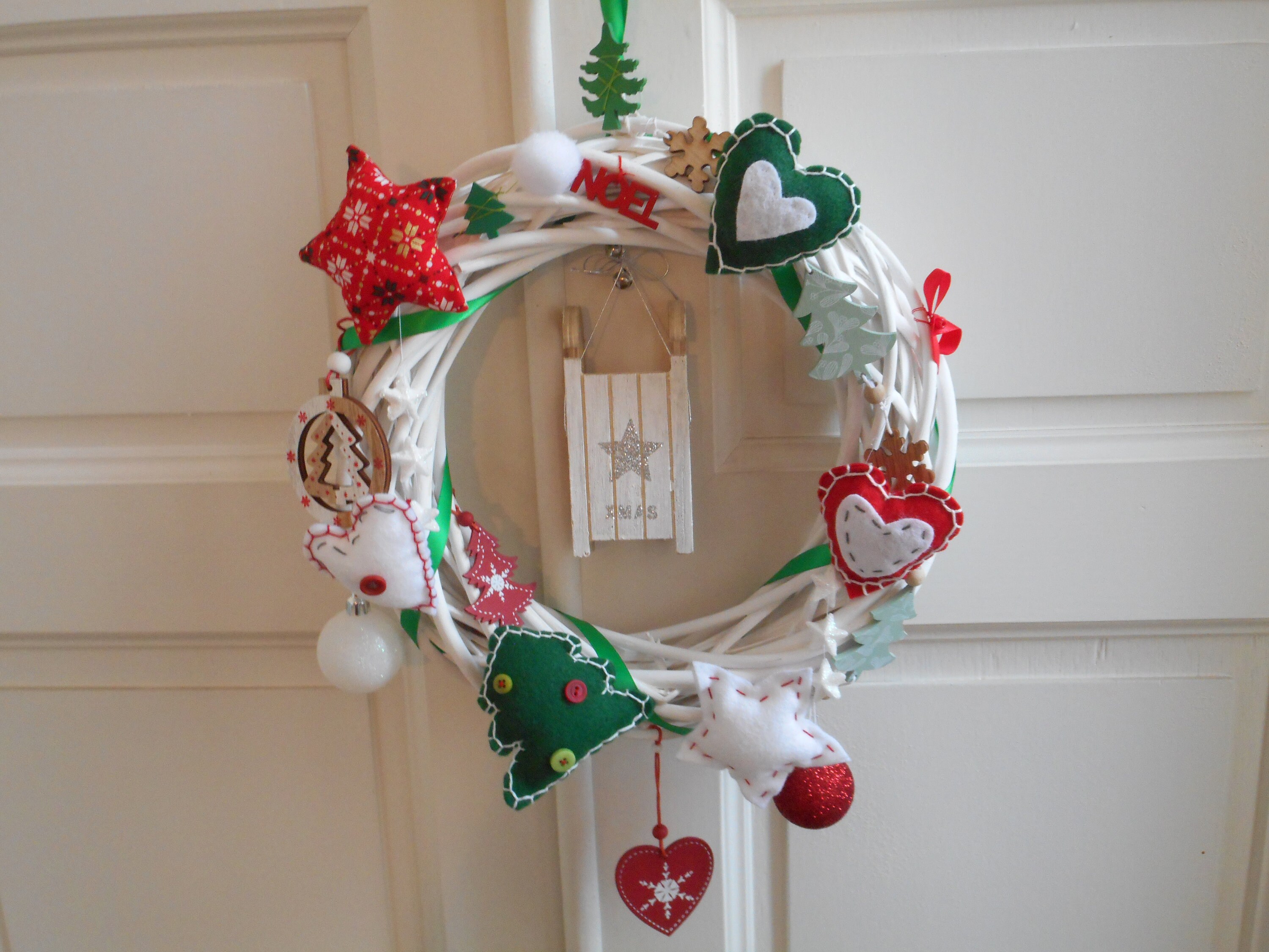 Couronne de Noël Pour Porte avec Déco en Tissus Vert, Blanc et Argent-Fait Main-Christmas Wreath For