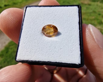 Zirkon Edelstein - Facettierte Steine - Edelsteine - Heilsteine - Zirkon - Kristall Geschenke - Kristalle - Mineralien - Zirkon Kristall - Edelsteine