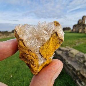 Hemimorphite on Limonite - Ojuela mine - Minerals - Unique minerals - Crystals - Rare minerals