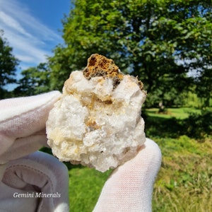 Smithsonite after Fluorite - Coldstone Quarry - Yorkshire minerals - Display minerals - Crystals - Minerals - Rare minerals