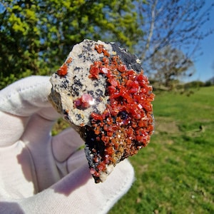 Vanadinite - Minerals - Morocco minerals - Unique minerals - Crystals - Rare minerals - Rare crystals