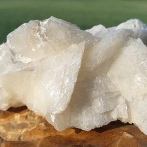 Calcite/Healing crystals/Minerals/Geology gifts/Mineral Gifts/Healing stones/Calcite/Crystals/Decor/Unique minerals