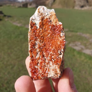 Vanadinite - Minerals - Healing crystals - Unique minerals - Moroccan Vanadinite - Crystals - Rare minerals - Rare crystals